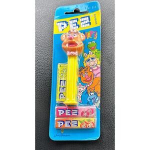 PEZ Muppets Fozzie Bear Candy Dispenser-New-Classic-3 Refills